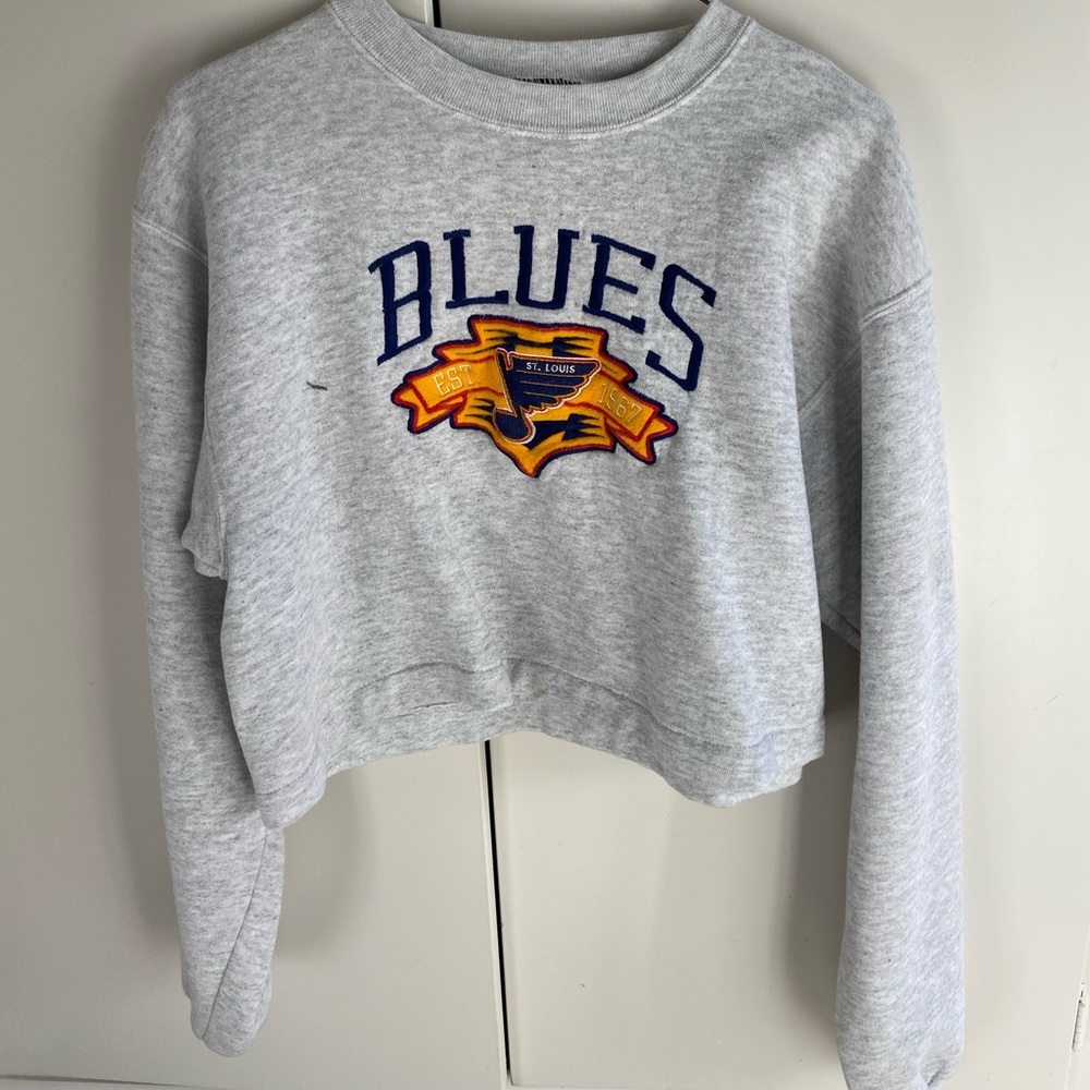 Vintage St. Louis Blue cropped crew neck sweatshirt